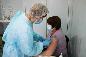 На «КАМАЗе» вакцинировались более 23,5 тысяч человек 